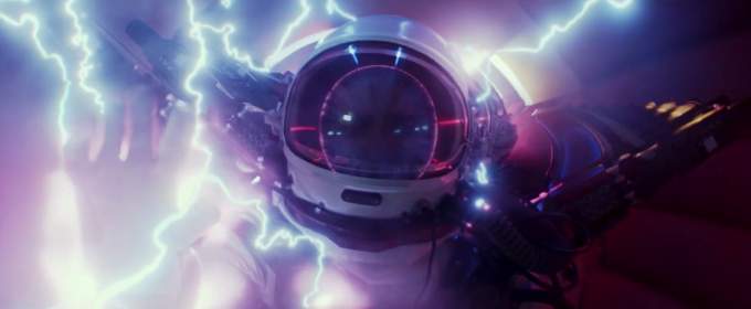 Коді Сміт-МакФі відправляється в майбутнє в українському трейлері фантастики «2067»