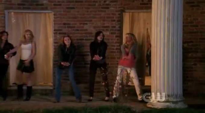 Фрагмент «Танець дівчат під Spice Girls» (4 сезон, 21 серія)